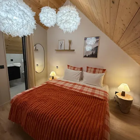 Apartment Loges De