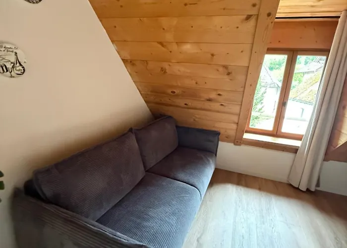 Loges De * Chanaz